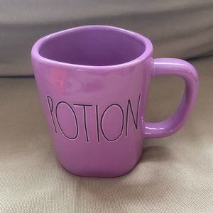 Rae Dunn potion mug